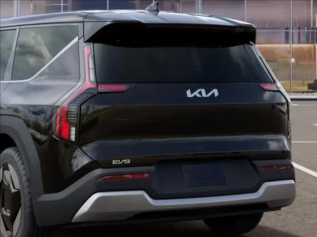2026 Kia EV9 Light Short Range