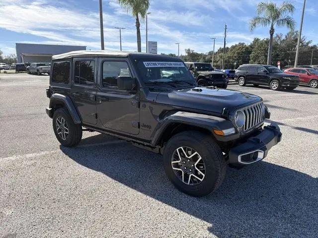 2026 Jeep Wrangler 4-Door Sahara 4x4
