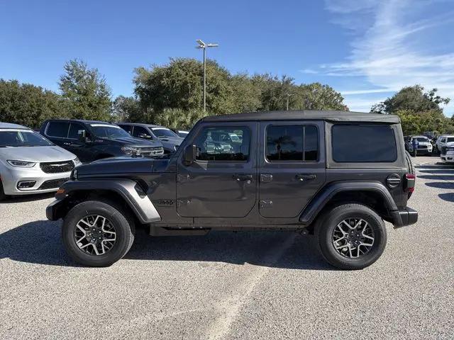 2026 Jeep Wrangler 4-Door Sahara 4x4
