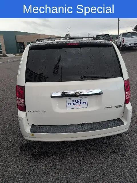 2009 Chrysler Town & Country Touring