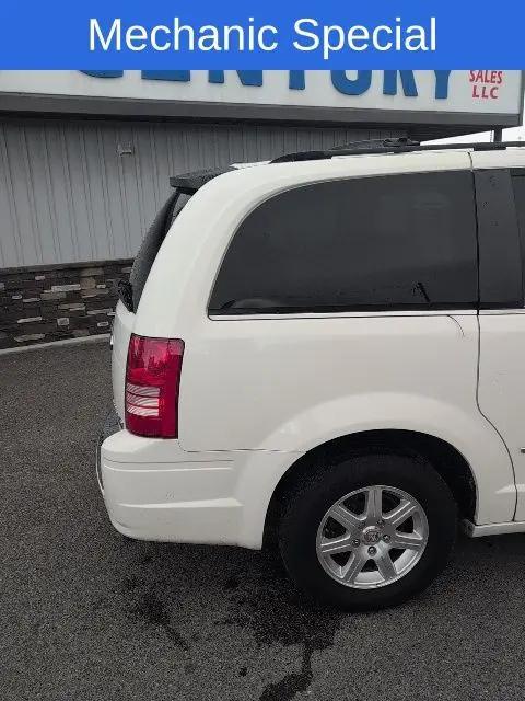 2009 Chrysler Town & Country Touring