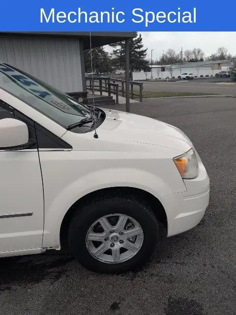 2009 Chrysler Town & Country Touring