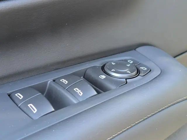 2026 Chevrolet Suburban LS, 4WD