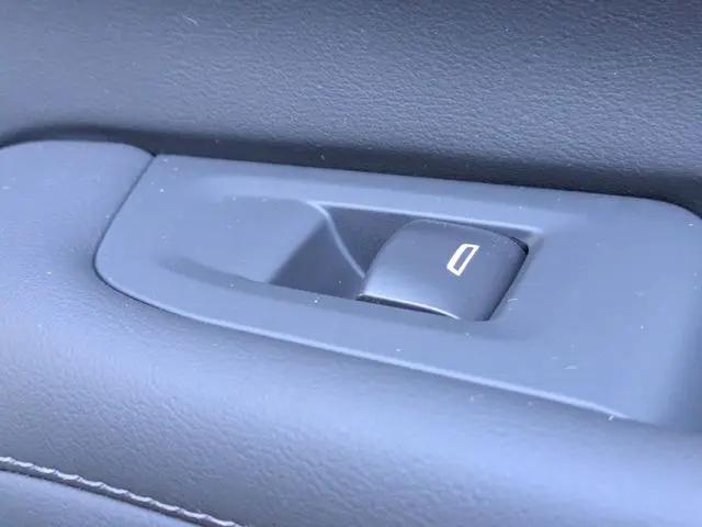 2026 Chevrolet Suburban LS, 4WD