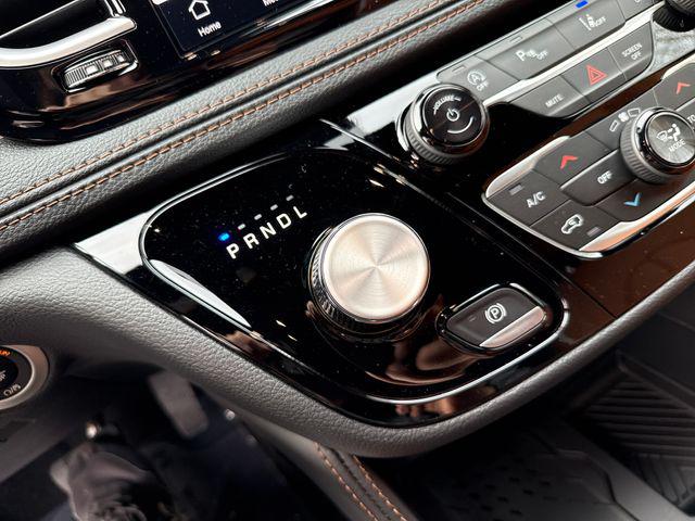 2026 Chrysler Pacifica Pinnacle AWD