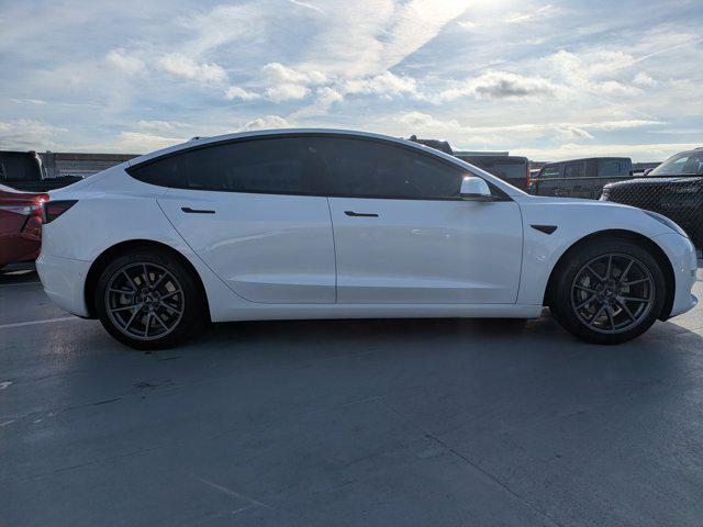 2021 Tesla Model 3 Standard Range Plus Rear-Wheel Drive 2021 Tesla Model 3 Standard Range Plus Rear-Wheel Drive