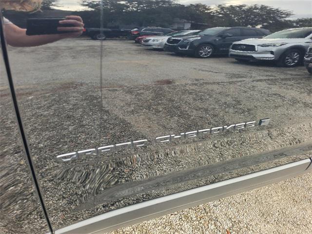 2023 Jeep Grand Cherokee L Limited 4x4 2023 Jeep Grand Cherokee L Limited 4x4