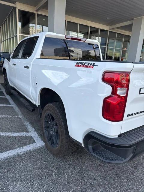 2024 Chevrolet Silverado 1500 4WD Crew Cab Short Bed Custom Trail Boss 2024 Chevrolet Silverado 1500 4WD Crew Cab Short Bed Custom Trail Boss