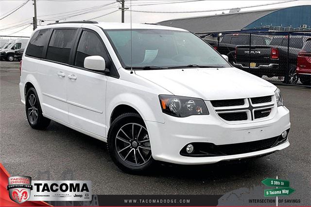 2016 Dodge Grand Caravan R/T 2016 Dodge Grand Caravan R/T