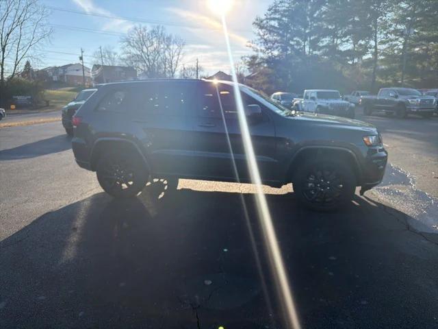 2021 Jeep Grand Cherokee Laredo X 4x4