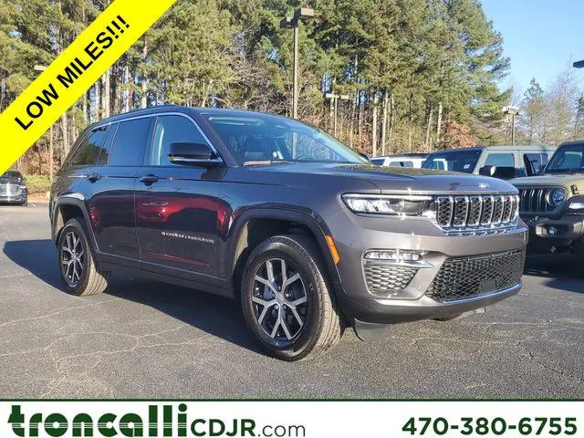 2023 Jeep Grand Cherokee Limited 4x4 2023 Jeep Grand Cherokee Limited 4x4