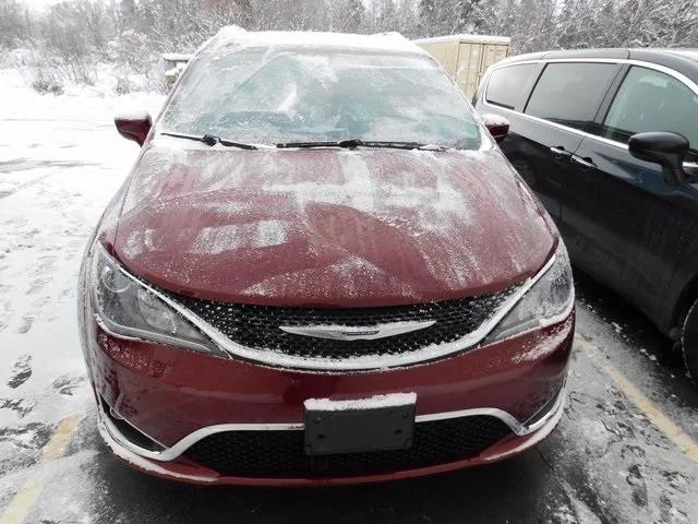 2020 Chrysler Pacifica Touring L 2020 Chrysler Pacifica Touring L