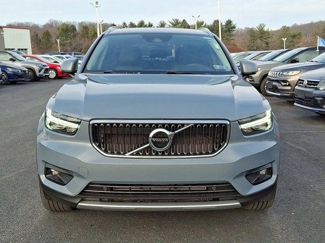 2021 Volvo XC40 T5 Momentum 2021 Volvo XC40 T5 Momentum