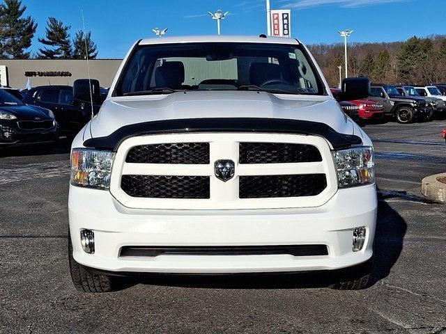 2017 RAM 1500 Express Crew Cab 4x4 57 Box
