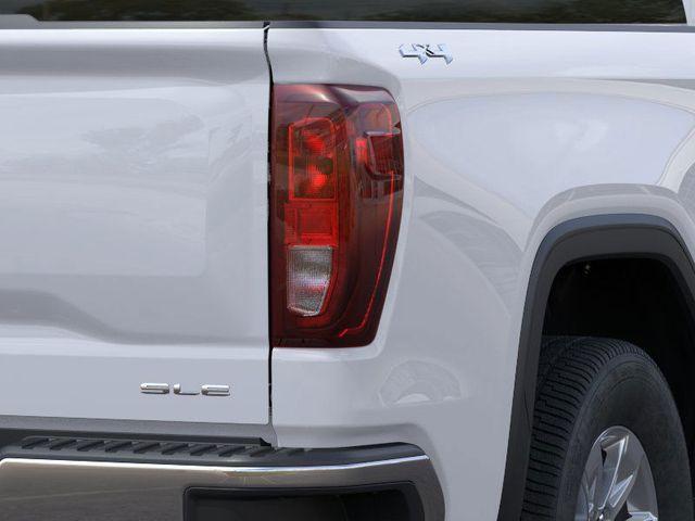 2026 GMC Sierra 1500 Crew Cab, Short Bed, SLE, 4WD