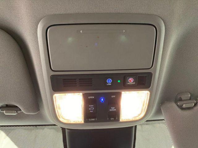 2024 Honda Odyssey Elite - Photo 23