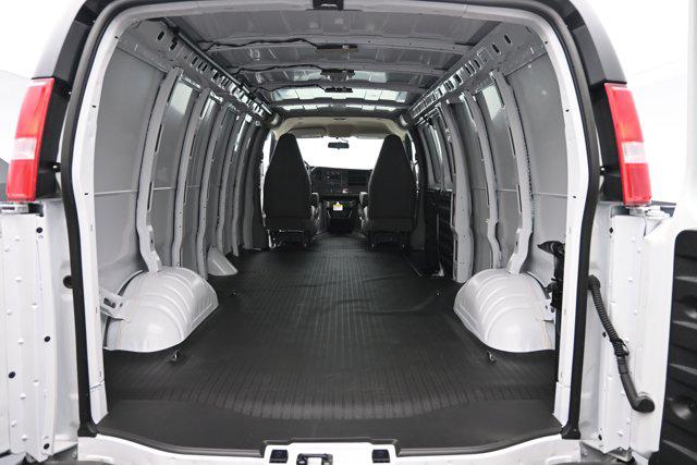 2025 Chevrolet Express Cargo Van RWD 3500 Extended Wheelbase WT