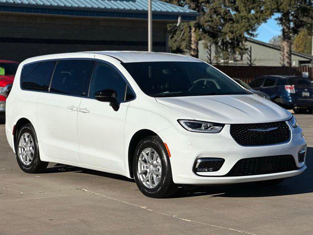 2026 Chrysler Pacifica Select for sale in Show Low, AZ