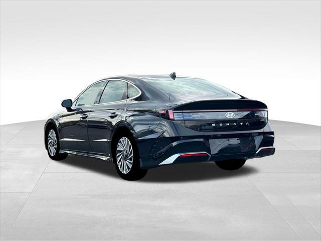 2025 Hyundai Sonata Hybrid Limited