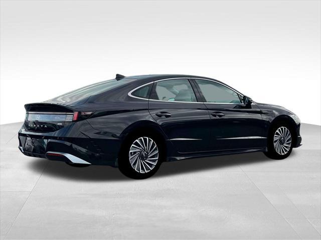 2025 Hyundai Sonata Hybrid Limited