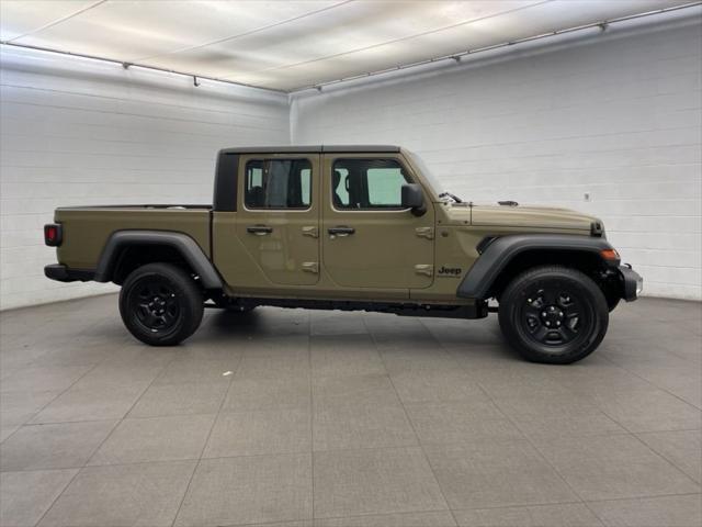 2026 Jeep Gladiator GLADIATOR SPORT 4X4