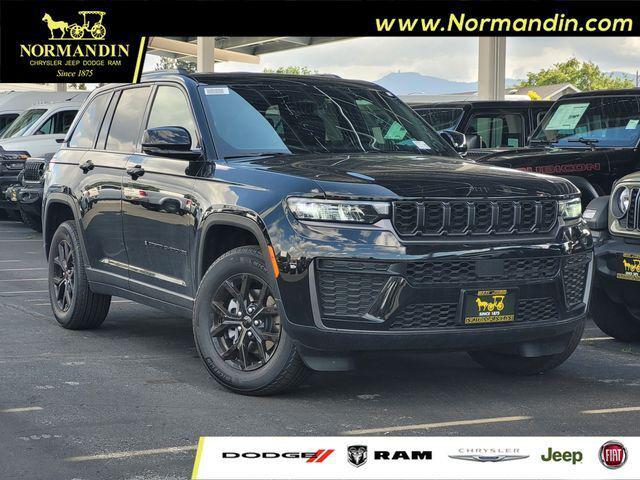2026 Jeep Grand Cherokee GRAND CHEROKEE LAREDO ALTITUDE 4X4 2026 Jeep Grand Cherokee GRAND CHEROKEE LAREDO ALTITUDE 4X4