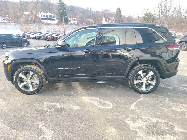 2026 Jeep Grand Cherokee GRAND CHEROKEE LIMITED 4X4 2026 Jeep Grand Cherokee GRAND CHEROKEE LIMITED 4X4