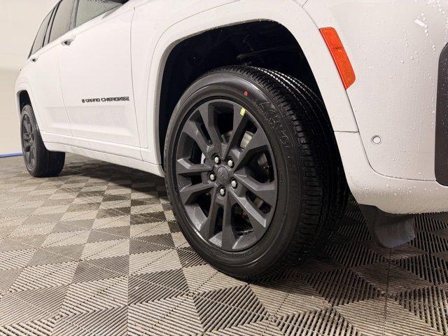 2026 Jeep Grand Cherokee GRAND CHEROKEE LIMITED RESERVE 4X4