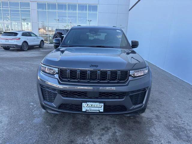 2026 Jeep Grand Cherokee Altitude 4x4