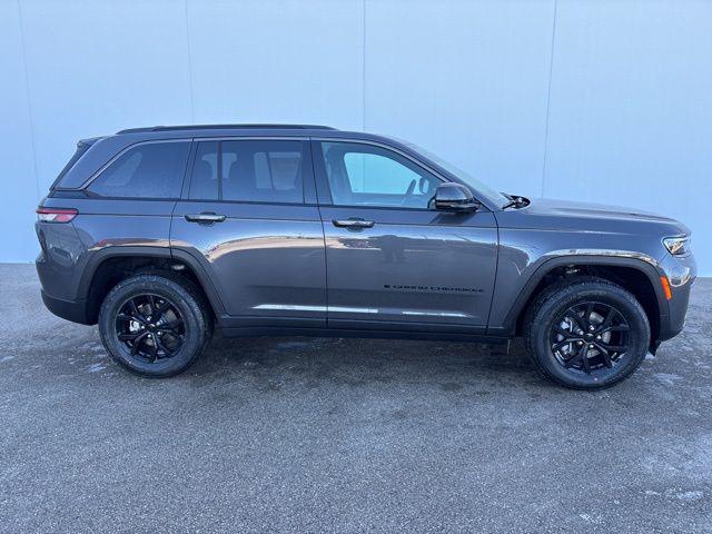 2026 Jeep Grand Cherokee Altitude 4x4