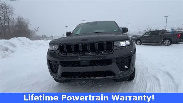 2026 Jeep Grand Cherokee GRAND CHEROKEE ALTITUDE 4X4