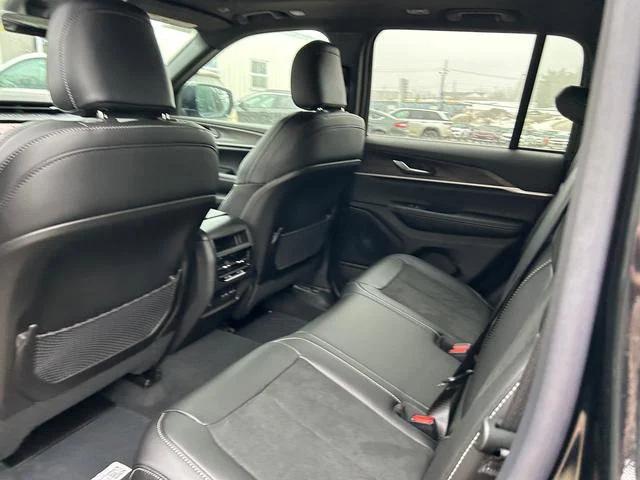 2026 Jeep Grand Cherokee Altitude 4x4