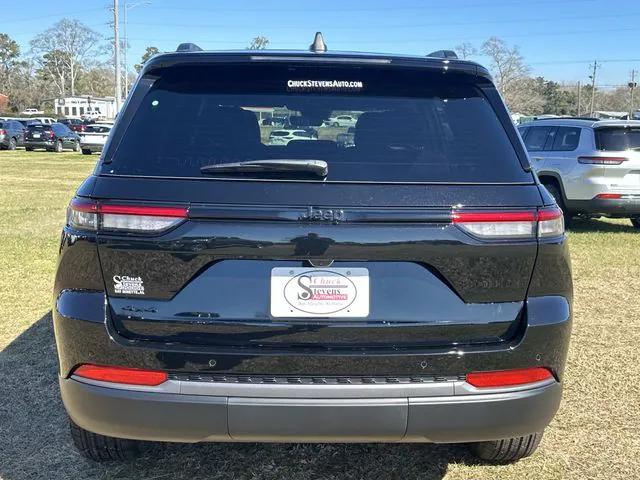 2026 Jeep Grand Cherokee Altitude 4x4