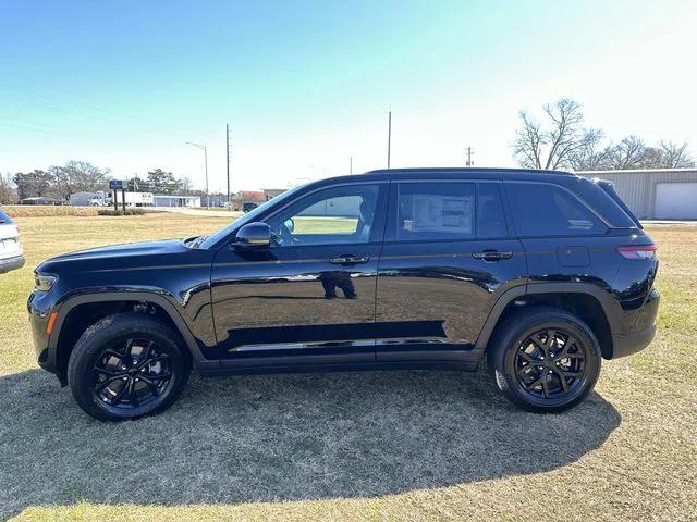 2026 Jeep Grand Cherokee Altitude 4x4