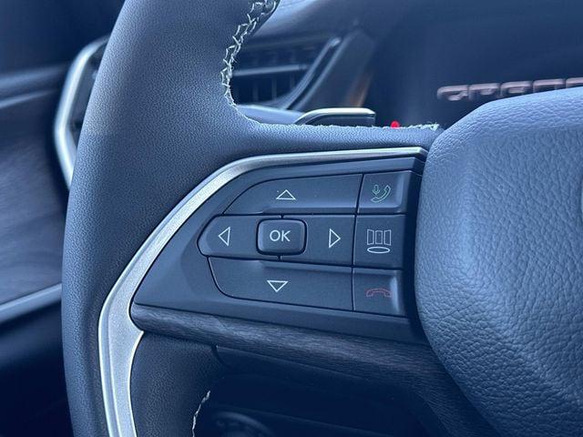 2026 Jeep Grand Cherokee Altitude 4x4