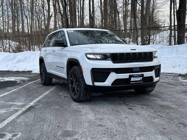 2026 Jeep Grand Cherokee GRAND CHEROKEE LAREDO ALTITUDE 4X4 2026 Jeep Grand Cherokee GRAND CHEROKEE LAREDO ALTITUDE 4X4