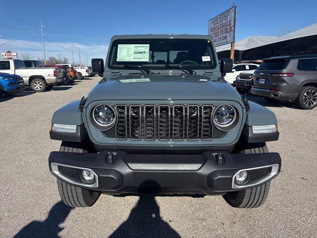 2026 Jeep Gladiator GLADIATOR SAHARA 4X4