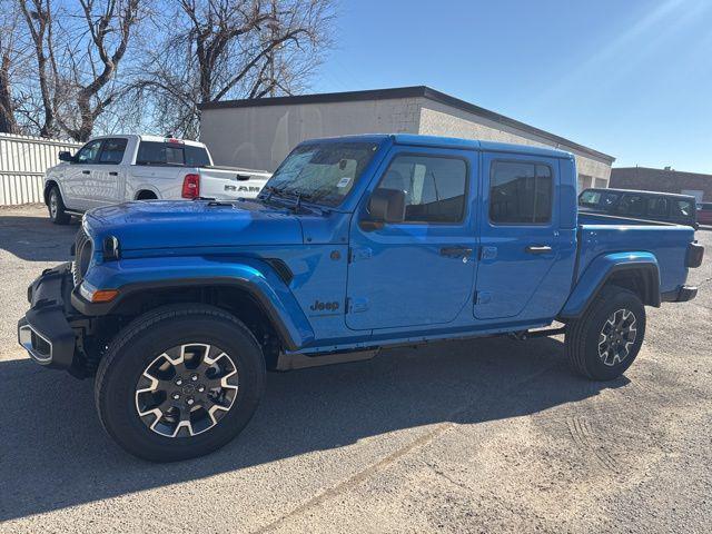 2026 Jeep Gladiator GLADIATOR SAHARA 4X4