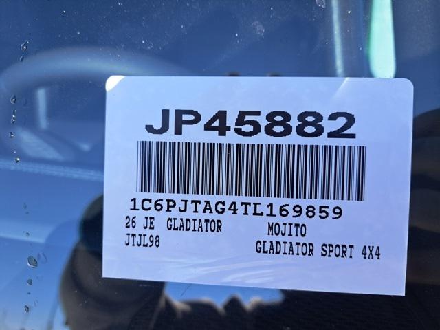 2026 Jeep Gladiator GLADIATOR SAHARA 4X4