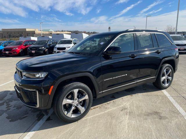 2026 Jeep Grand Cherokee Limited for sale in Urbandale, IA