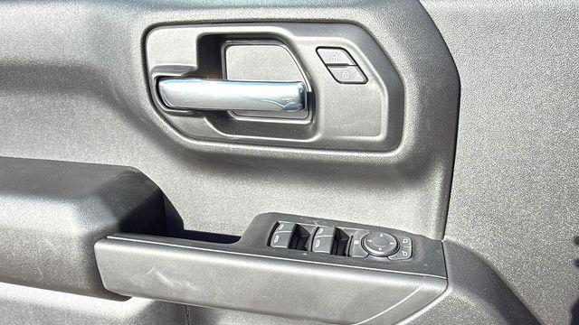 2026 Chevrolet Silverado 1500 4WD Crew Cab Short Bed Custom Trail Boss