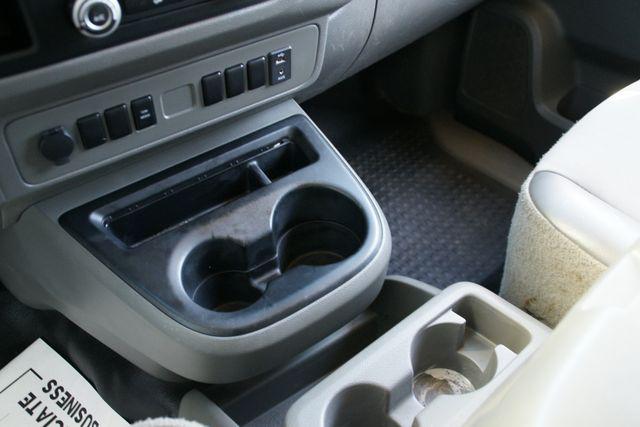 2018 Nissan 2500 S V8