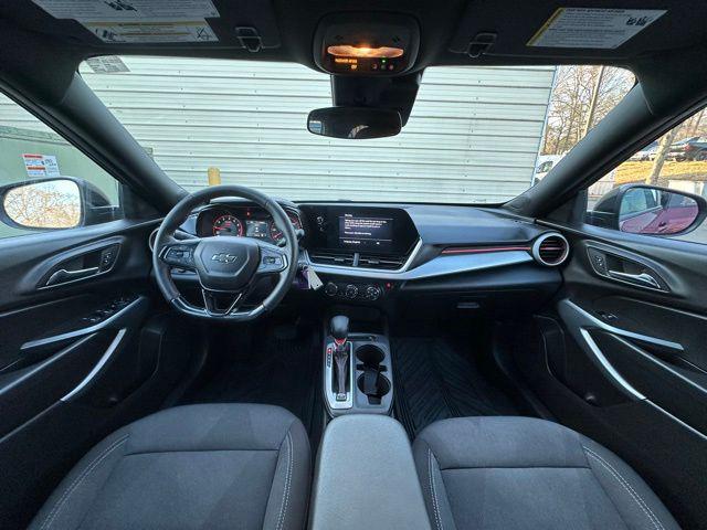 2025 Chevrolet Trax FWD 1RS