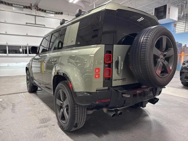 2022 Land Rover Defender 110 X-Dynamic HSE