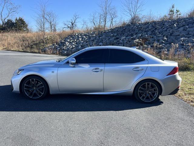 2019 Lexus IS 300 300 2019 Lexus IS 300 300