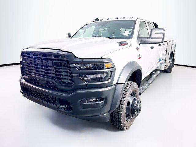 2026 RAM Ram 5500 Chassis Cab RAM 5500 TRADESMAN CHASSIS CREW CAB 4X4 84 CA 2026 RAM Ram 5500 Chassis Cab RAM 5500 TRADESMAN CHASSIS CREW CAB 4X4 84 CA