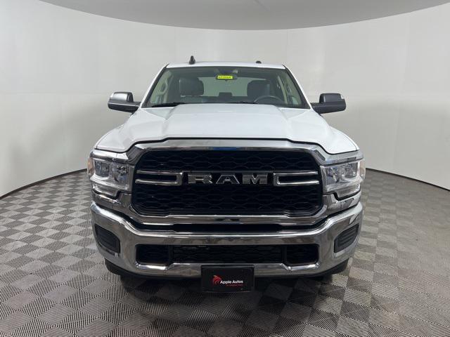 2019 RAM 2500 Tradesman Crew Cab 4x4 64 Box 2019 RAM 2500 Tradesman Crew Cab 4x4 64 Box