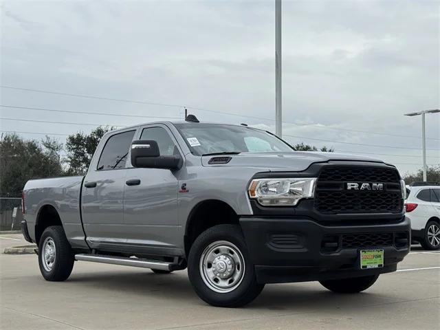 2024 RAM 2500 Tradesman Crew Cab 4x4 64 Box