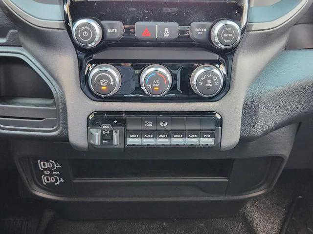 2025 Ram 4500 Chassis Tradesman/Big Horn