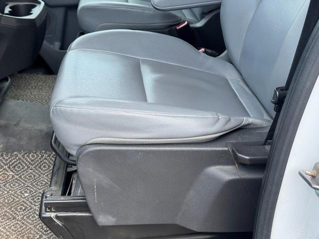 2015 Ford Transit 148 WB High Roof Cargo
